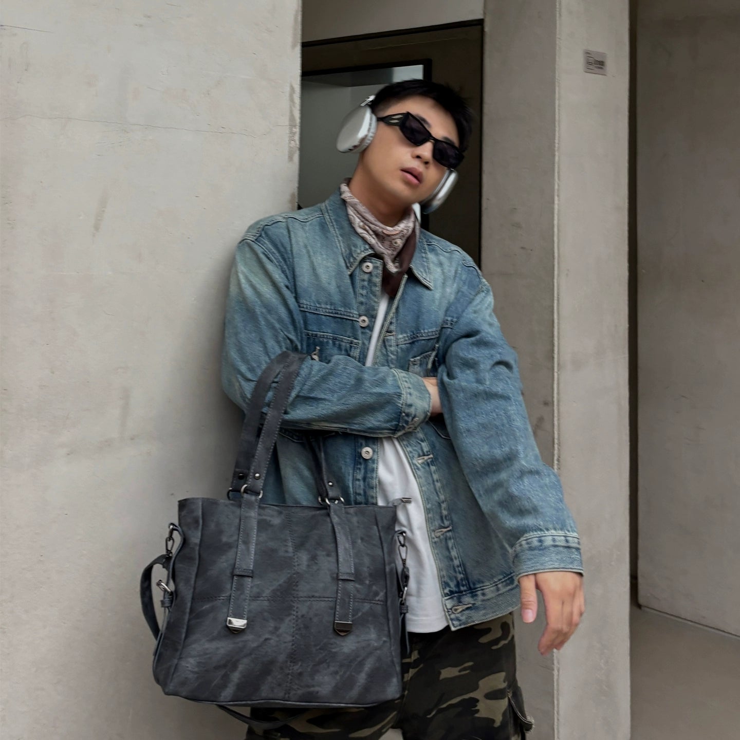 undefined,5922715424696