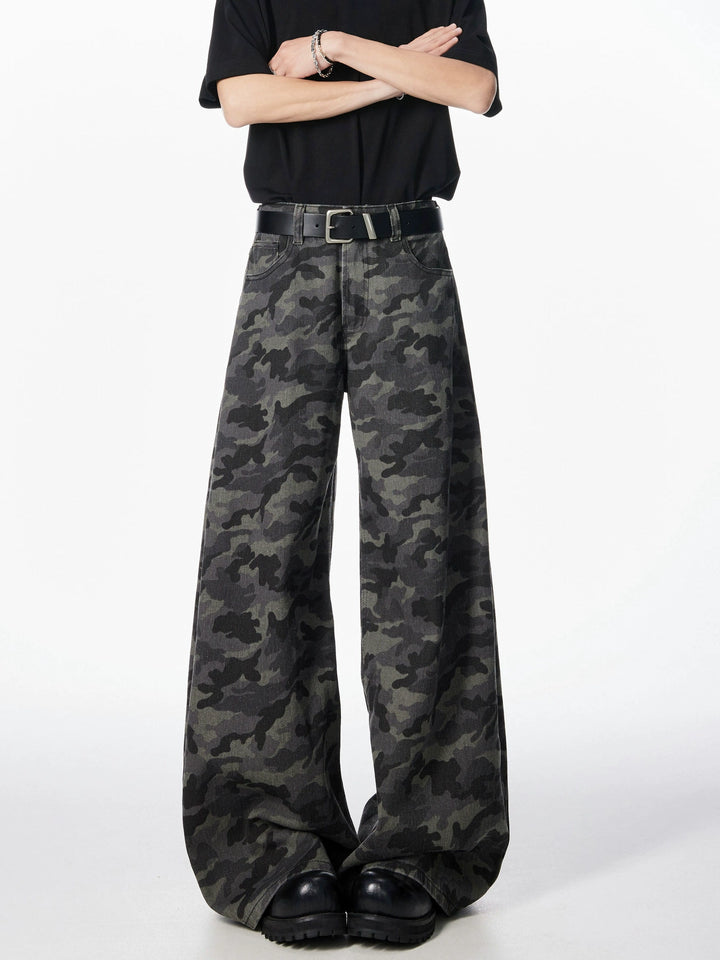 Camouflage Wide Leg Cargo Jeans