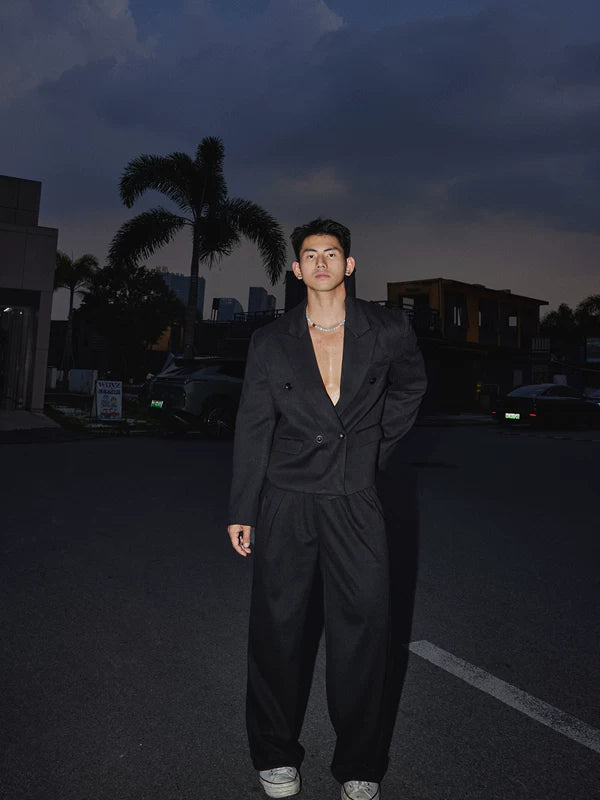 Lässiger Doppelreiher-Anzug mit weitem Hosenbein 