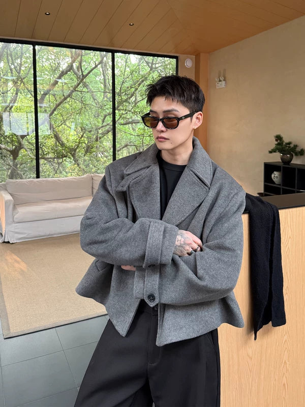 Übergroße Wolljacke mit kurzem Revers 