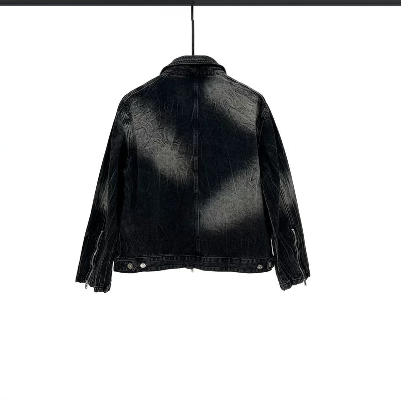 Sada džínové bundy a kalhot s efektem opotřebení 