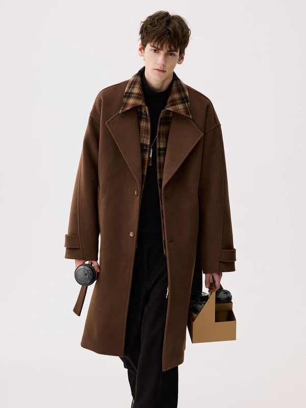 チェックカラーのフェイクレイヤードウールコート 