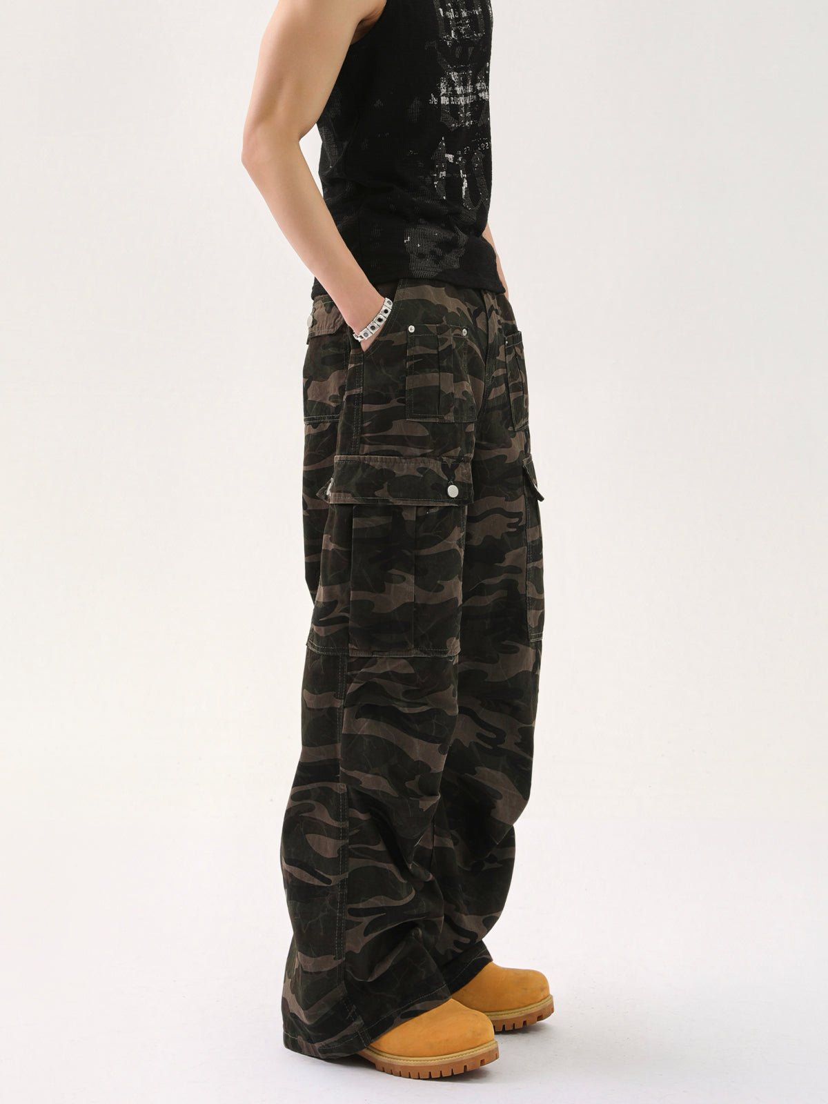 Loose Camouflage Cargo Pants