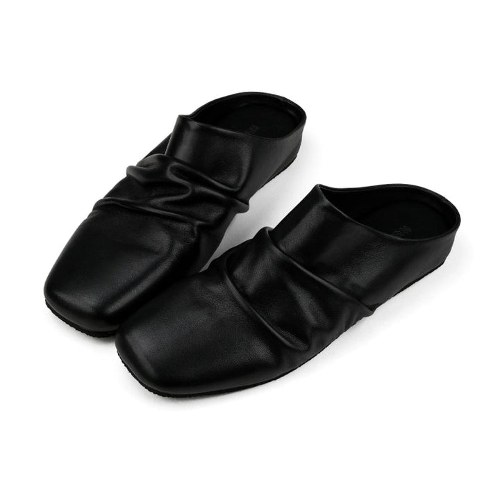 Wrinkled Cowhide Square Toe Closed Mules