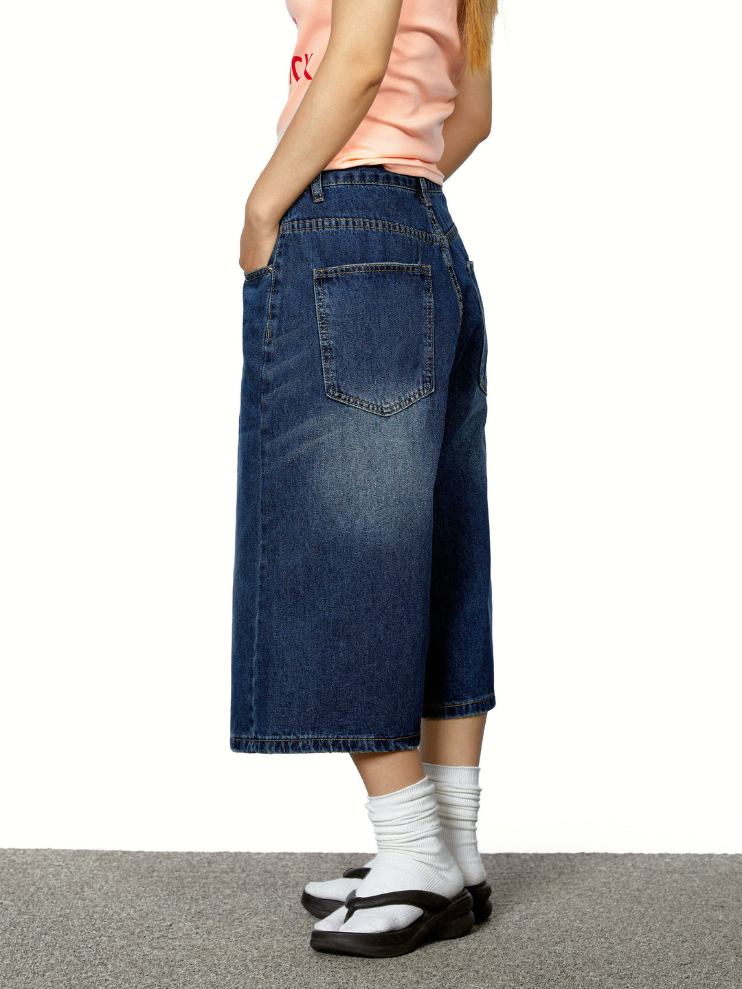 Wide-Leg Cropped Denim Pants