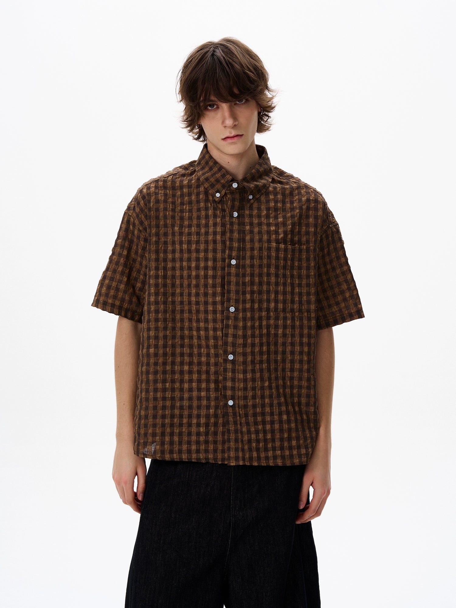 Plaid Short-Sleeve Button-Up Shirt