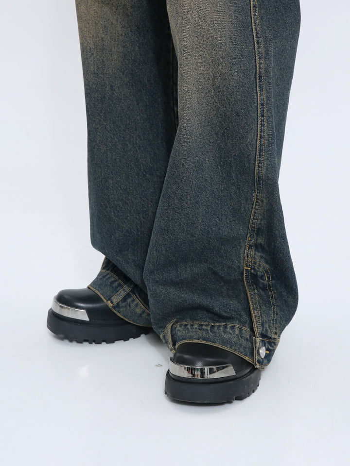 Retro-Mikro-gefächerte Denim-Jeans 