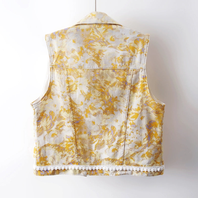 Colete Sem Mangas em Jeans com Estampa de Renda 