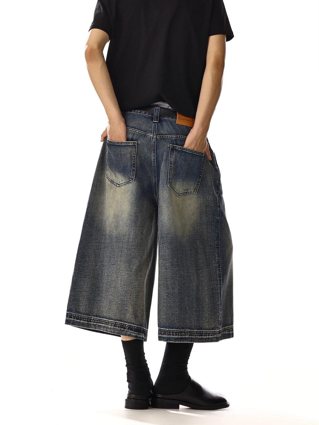 Breda ben korta denimbyxor 