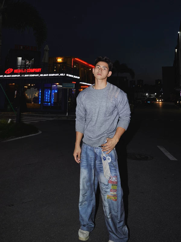 سويت شيرت محبوك بأكمام طويلة على شكل طاقية 