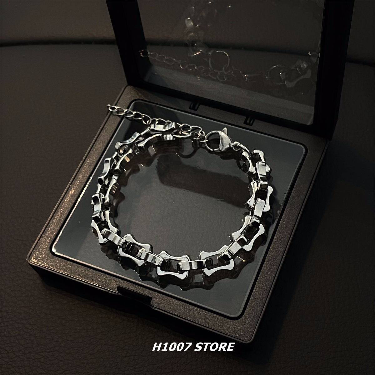 undefined,5550683668833