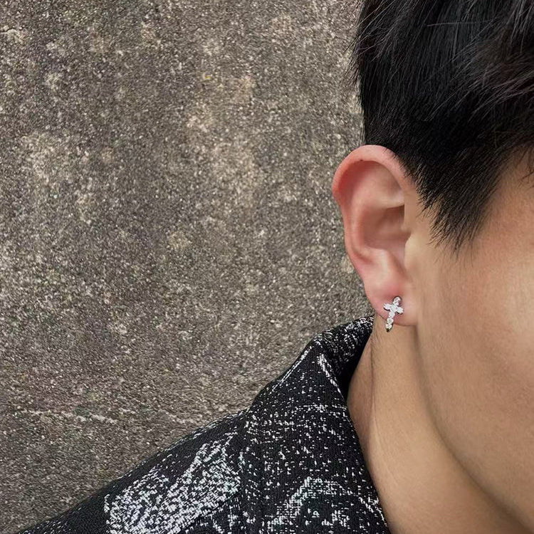 Zircon Cross No-Piercing Ear Clip
