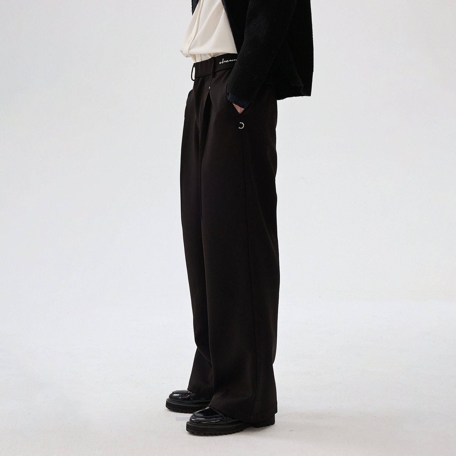 ,6105845578538,6105845578539,6105845578540,6105845578541