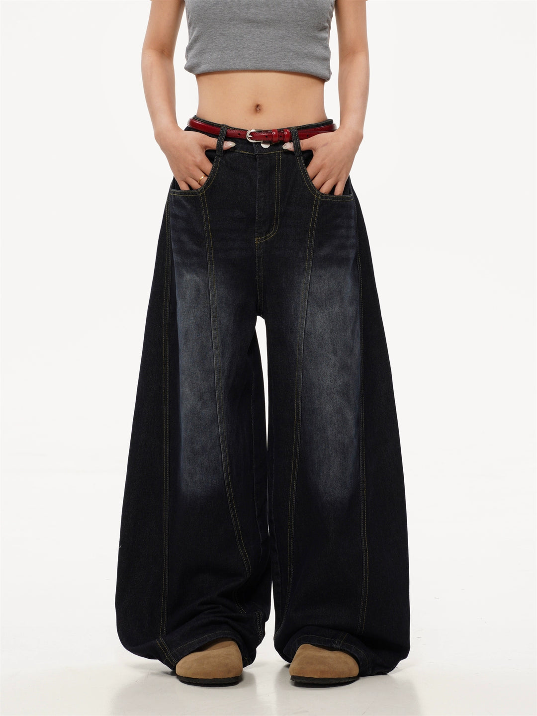 Letter Print High Waist Cropped Pants