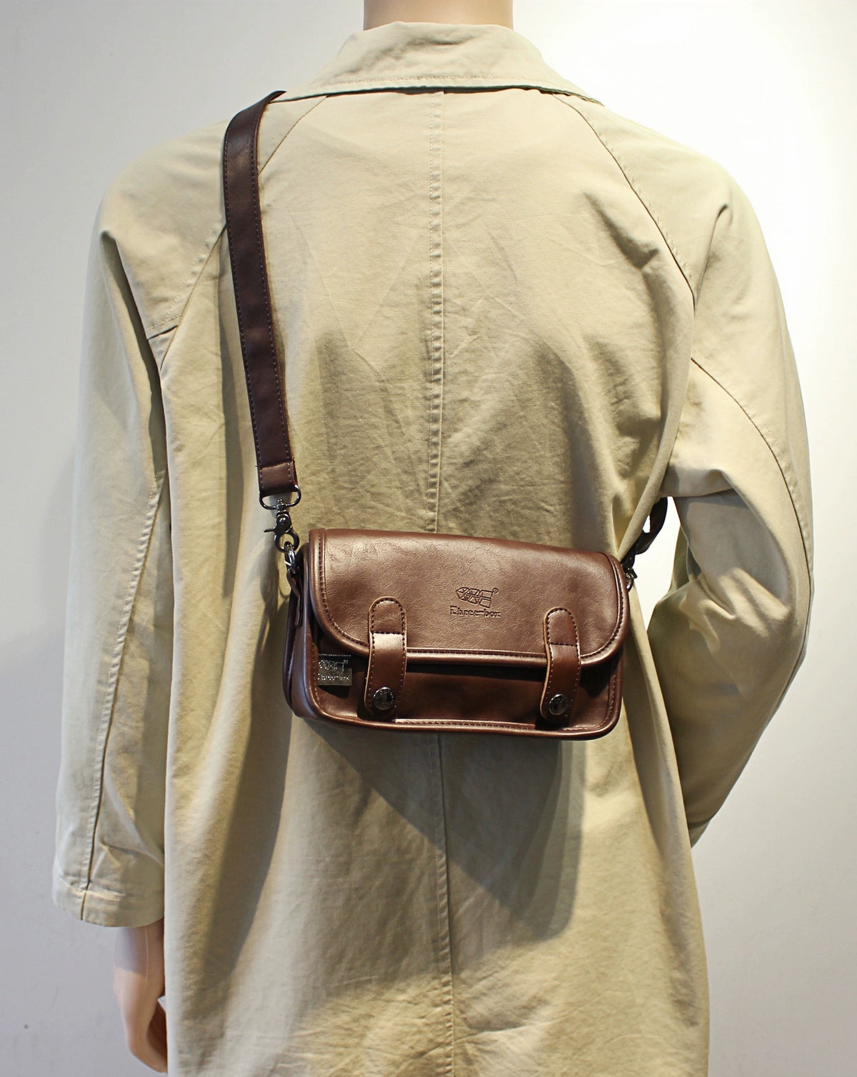 undefined,6087324194015