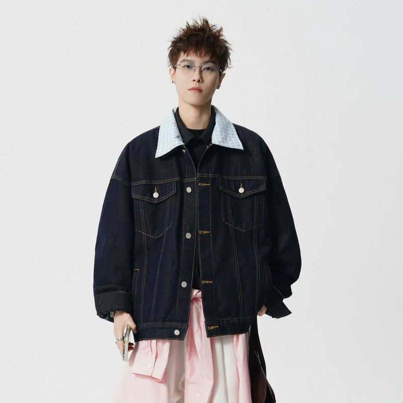 Veste en denim à boutons et col coloré 