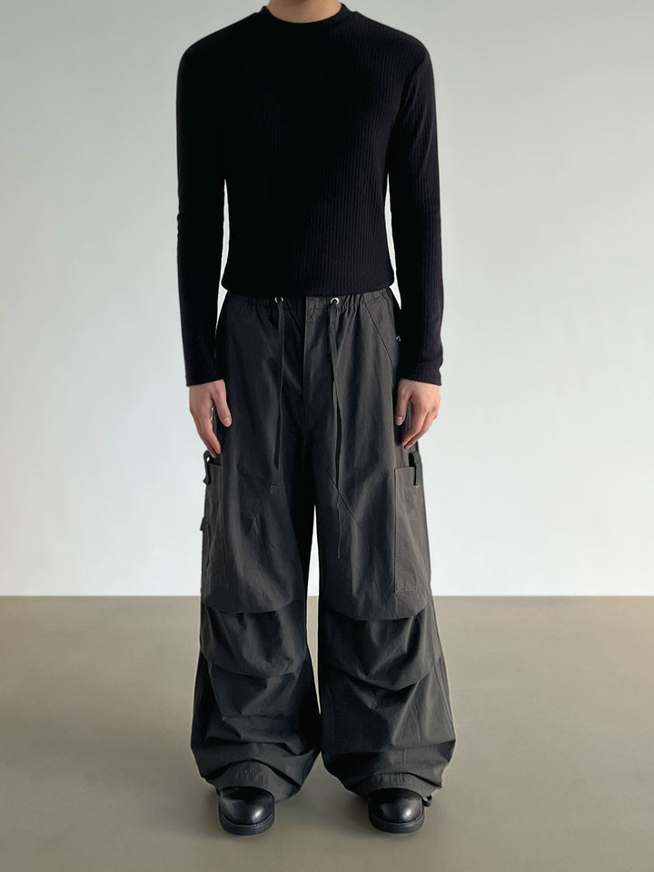 Pleated Multi-pocket Wide-leg Pants