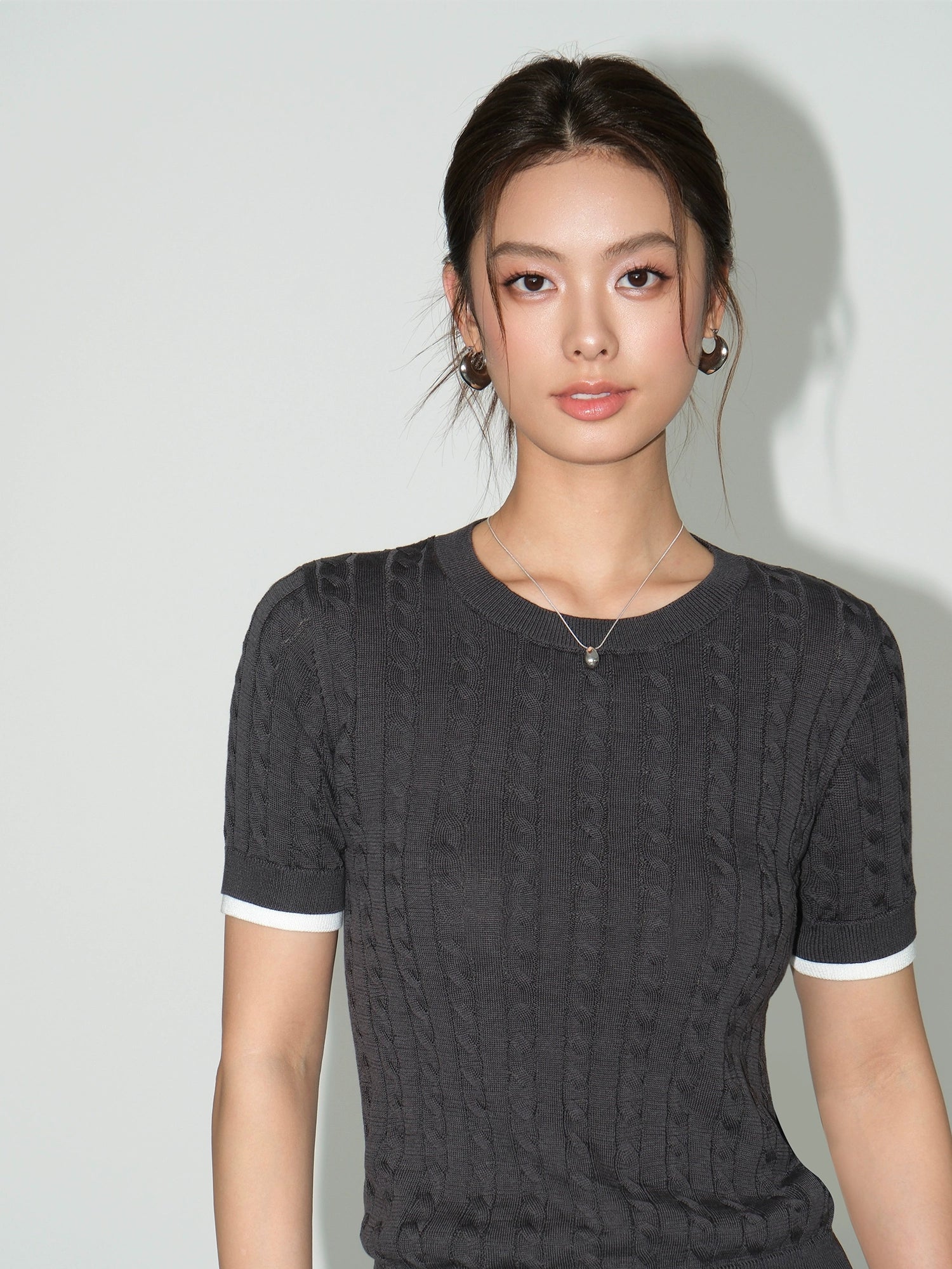 Round Neck Twisted Knit Short Sleeve Top