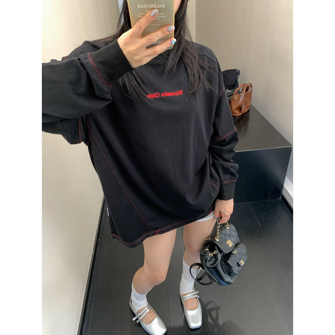Loose Fit Embroidered Long Sleeve Turtleneck