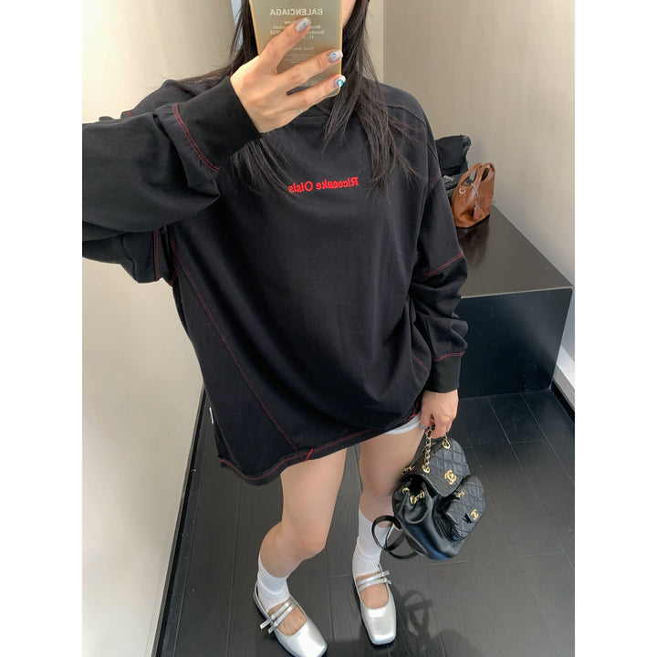 Loose Fit Embroidered Long Sleeve Turtleneck