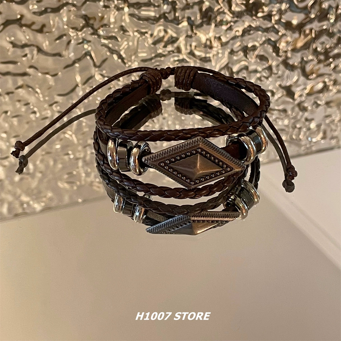 undefined,5964843759663