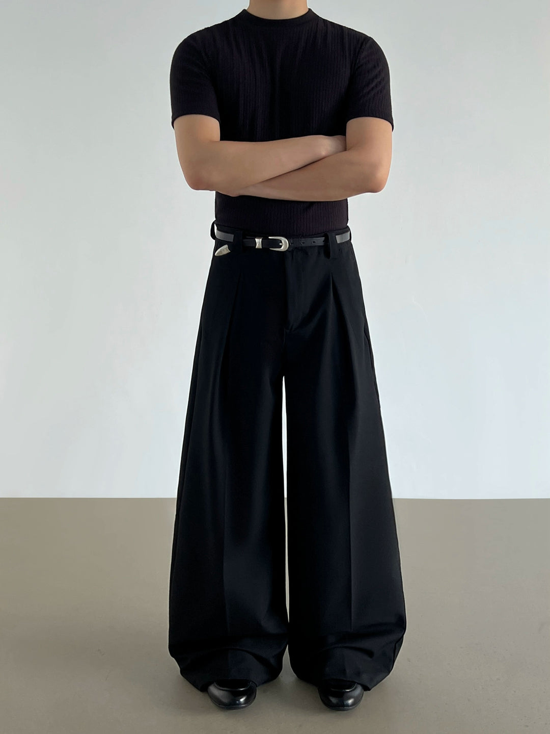 Pleated Wide-Leg A-Line Pants