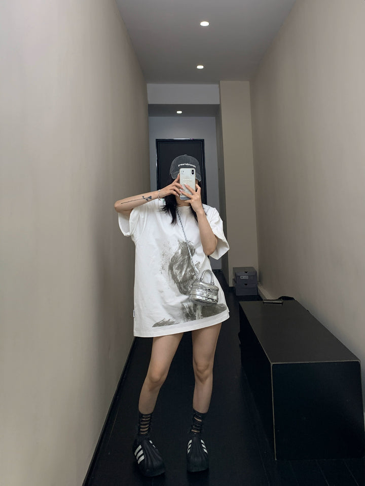 Loose Sketch Portrait Print Short-Sleeve Shirt