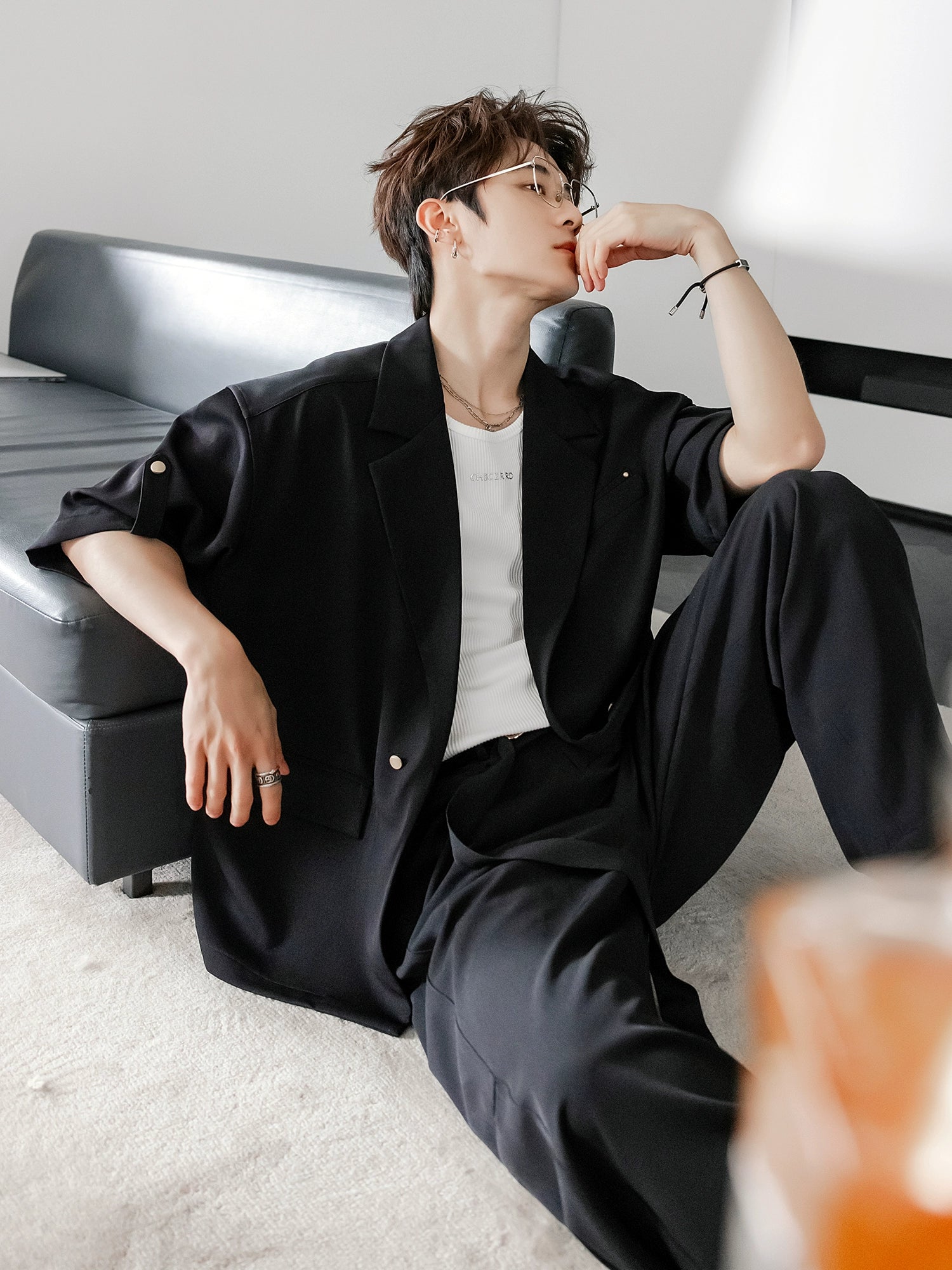 Relaxed Fit Five-Quarter Sleeve Suit