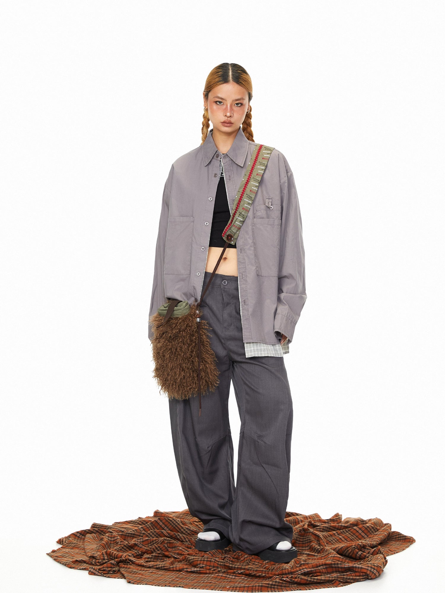 قميص ذو طية صدر قابلة للفصل من قطعتين 