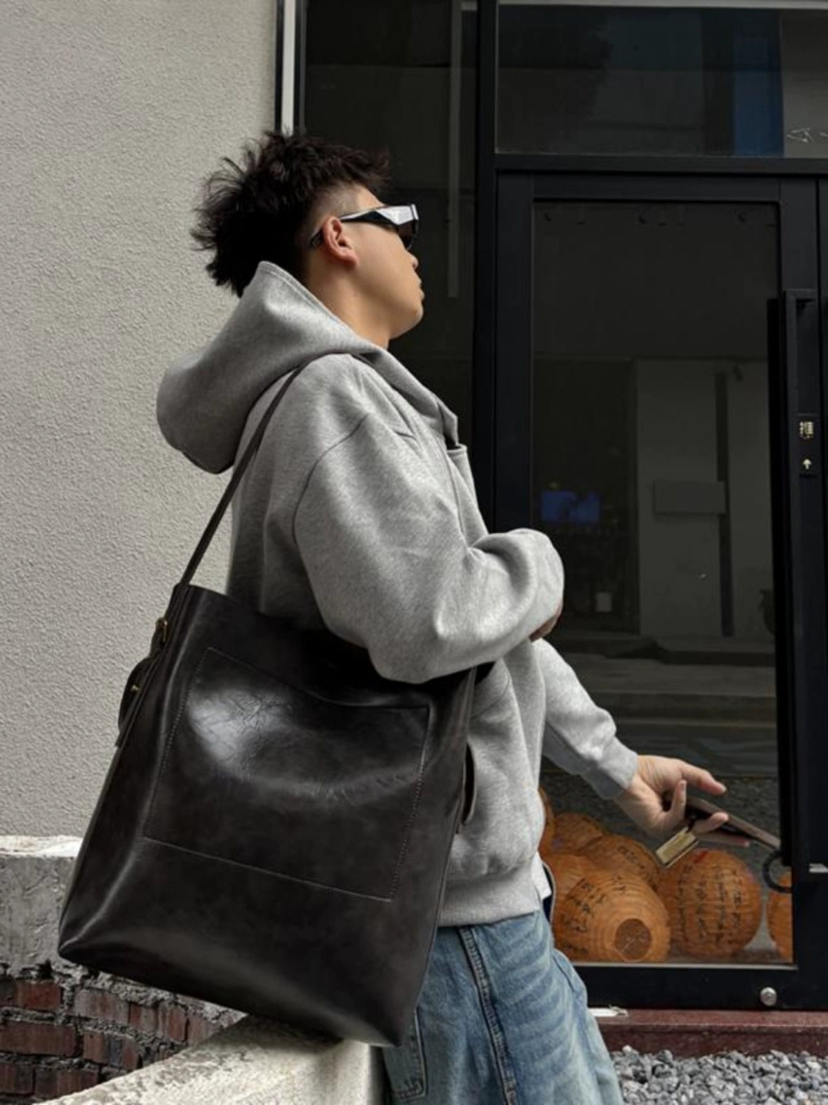 One-Shoulder Leather Tote Bag