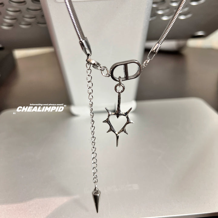 Thorn Heart Pendant Snake Chain Necklace