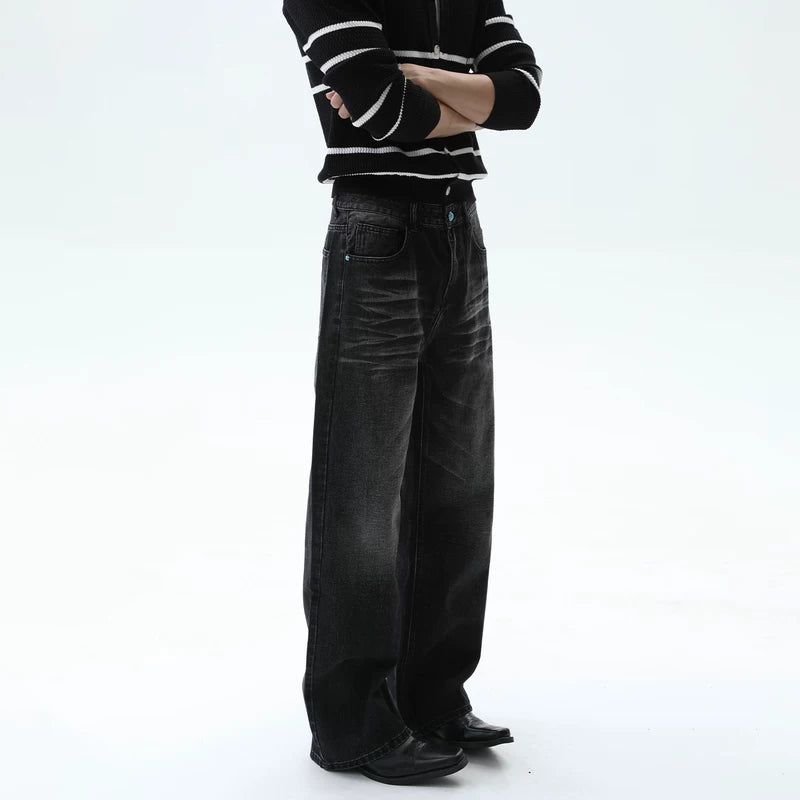 Distressed Loose Fit Wide-Leg Jeans