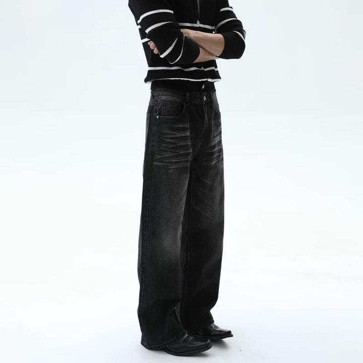 Distressed Loose Fit Wide-Leg Jeans