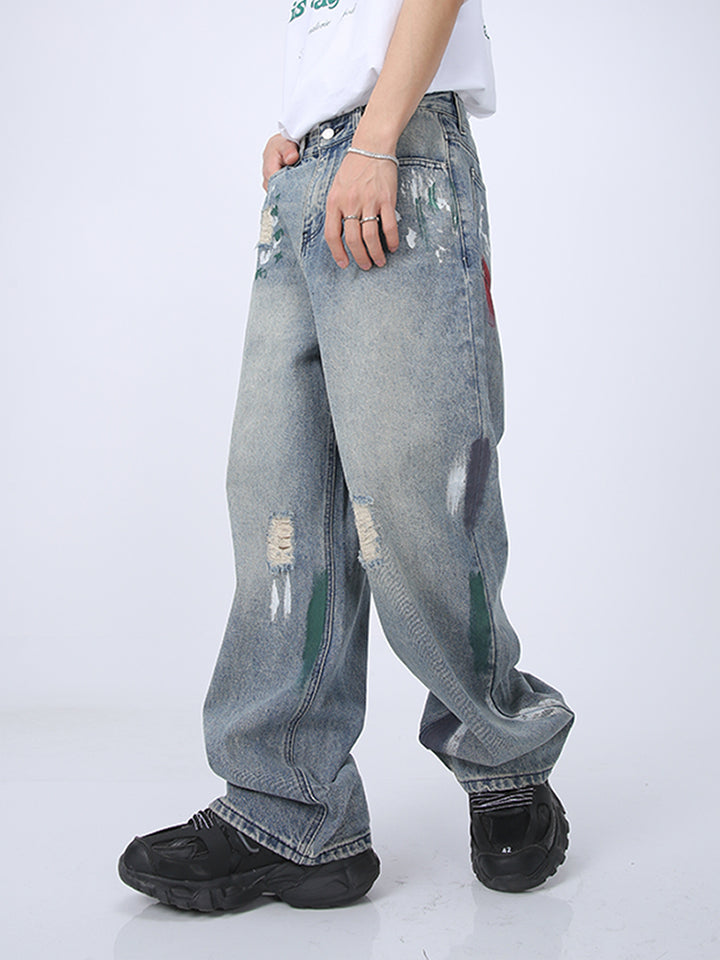 Pantalones de mezclilla anchos y rasgados 