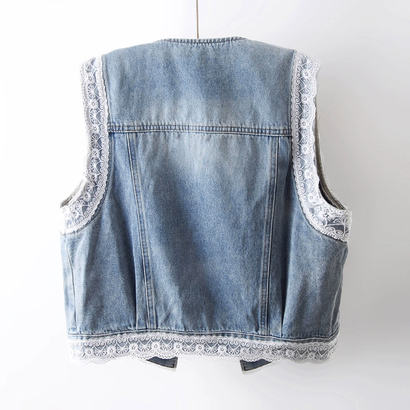 Denim com Gola Redonda e Renda 