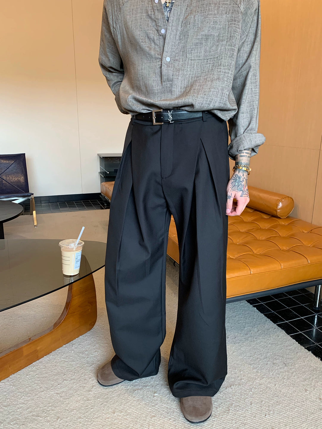 Relaxed-fit Straight-leg Pleated Trousers