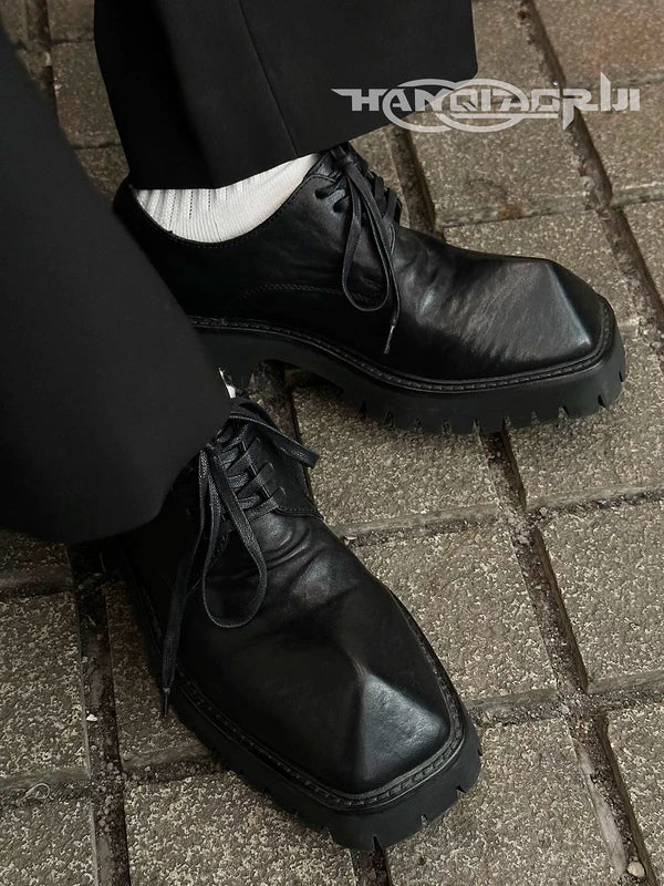 삼각형 발가락 세척 가죽 더비 슈즈 