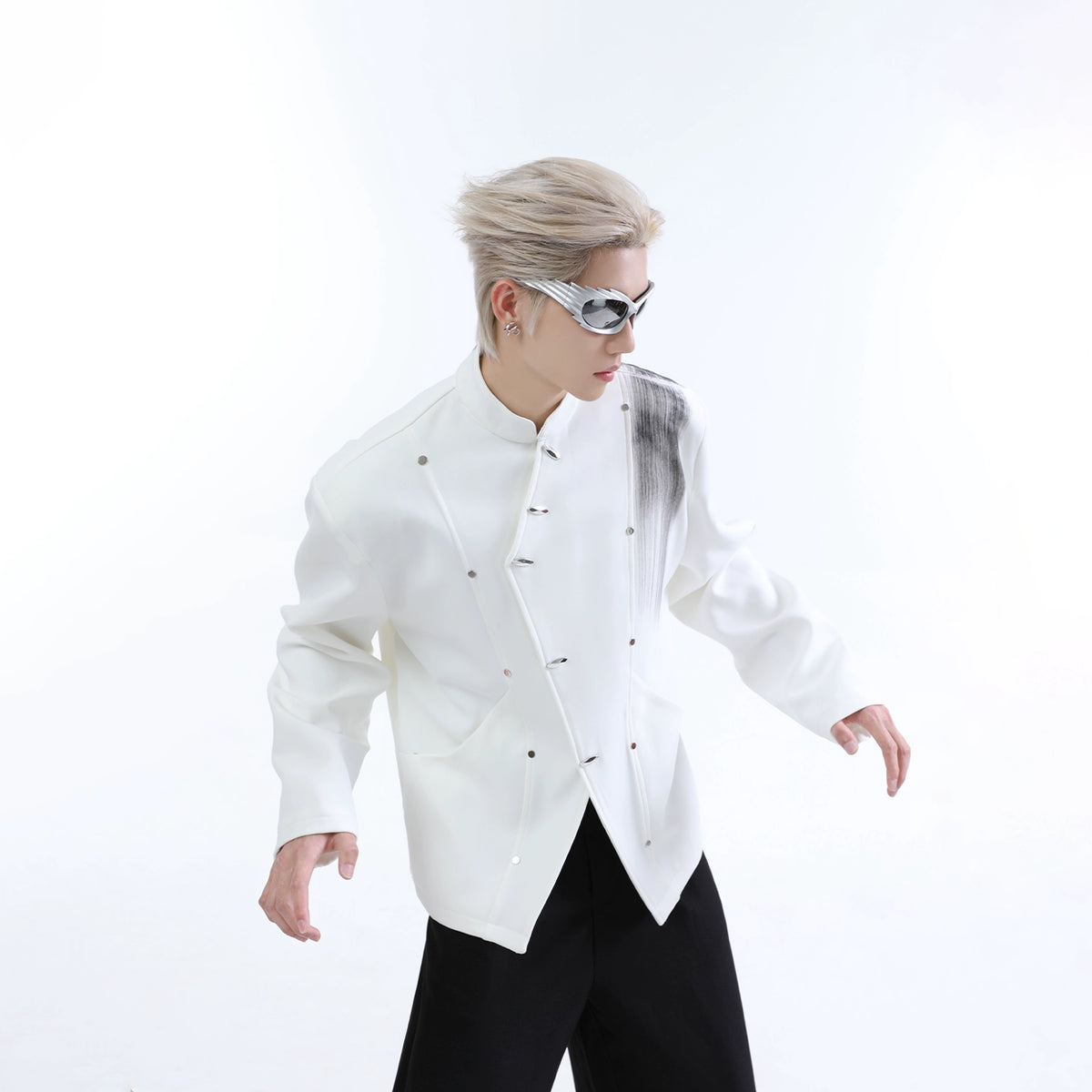 undefined,5547444125516,5547444125517,5547444125518