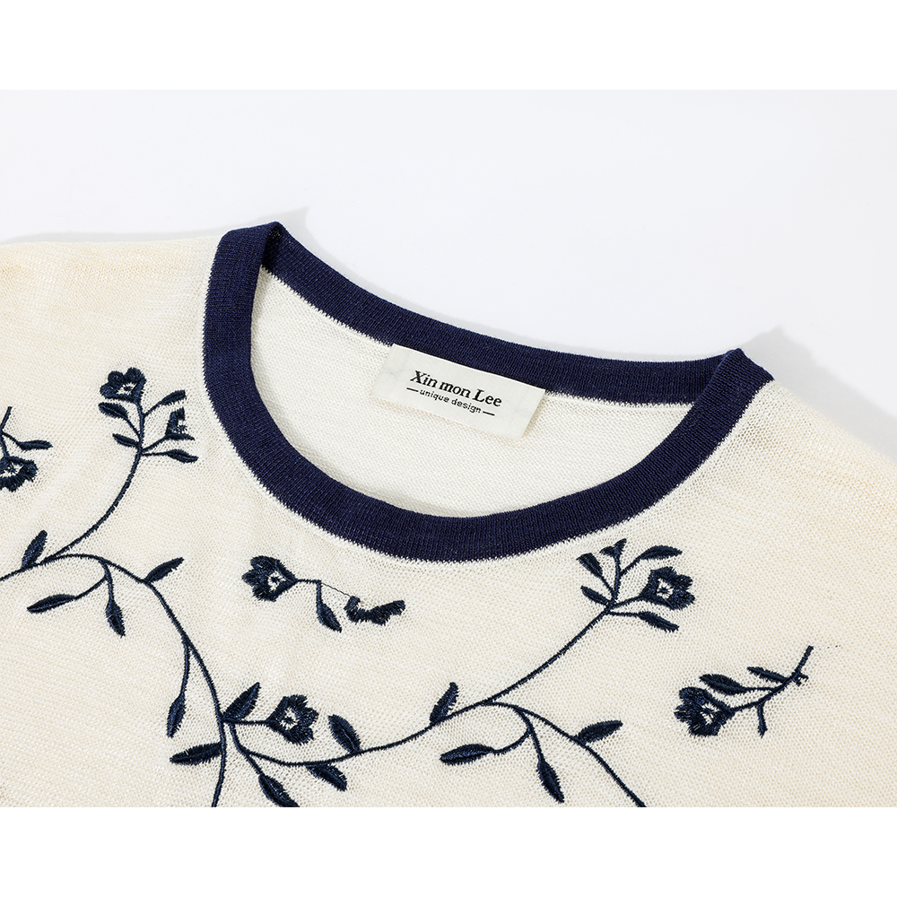 Embroidered Sleeveless Knit Round Neck Top
