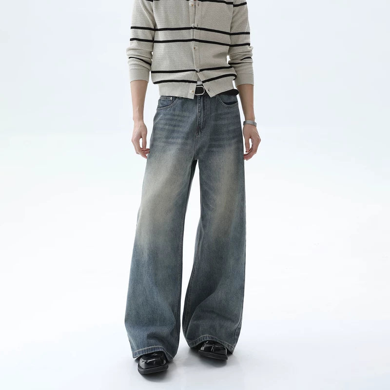 Distressed Washed Wide-Leg Straight Jeans