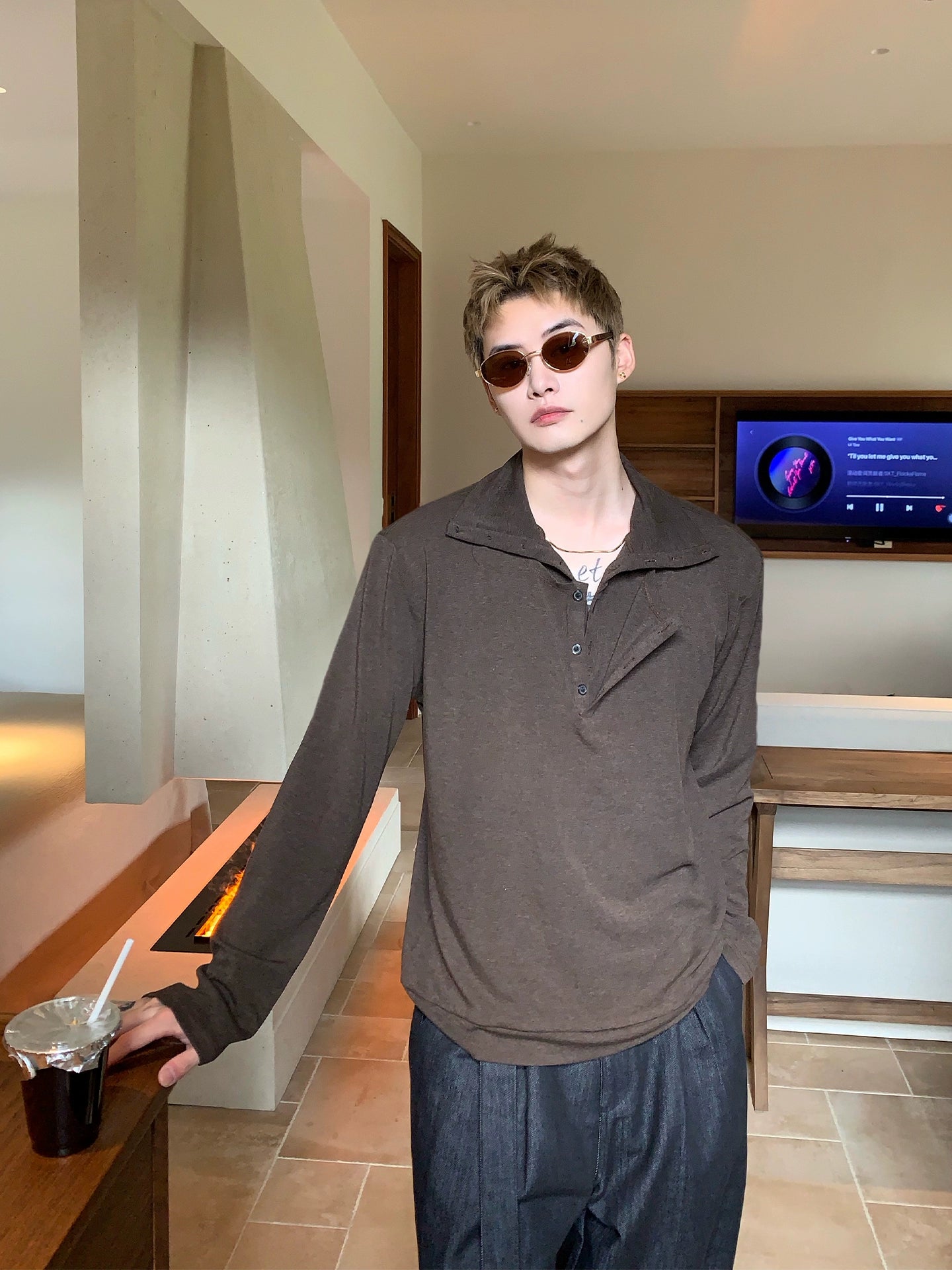 V-yaka Yün Triko Uzun Kollu Kazak 