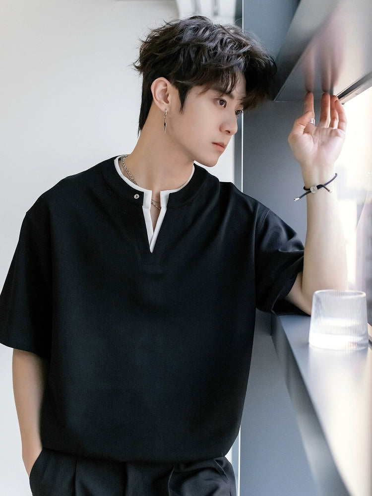 V-Neck Short Sleeve Pullover
