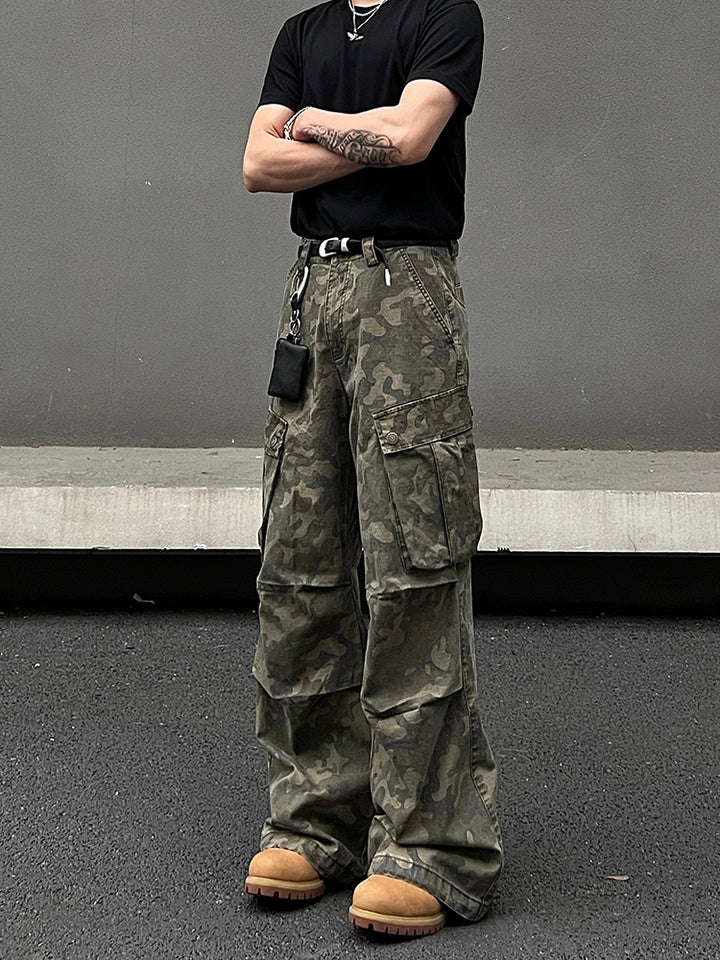 Loose-fit Camouflage Cargo Pants