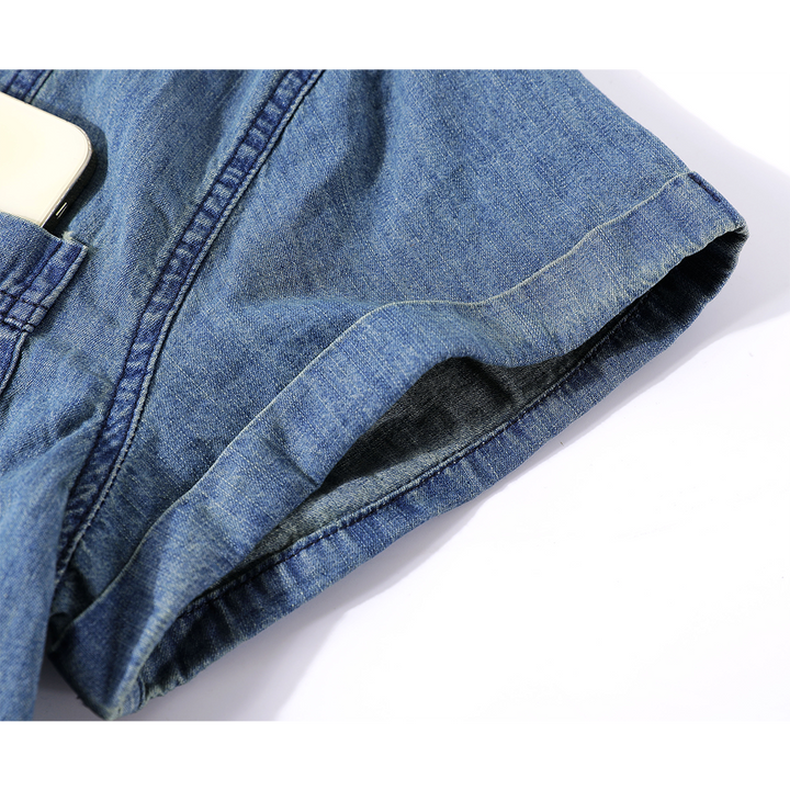 Chemise à col ceinturée en denim à manches courtes 