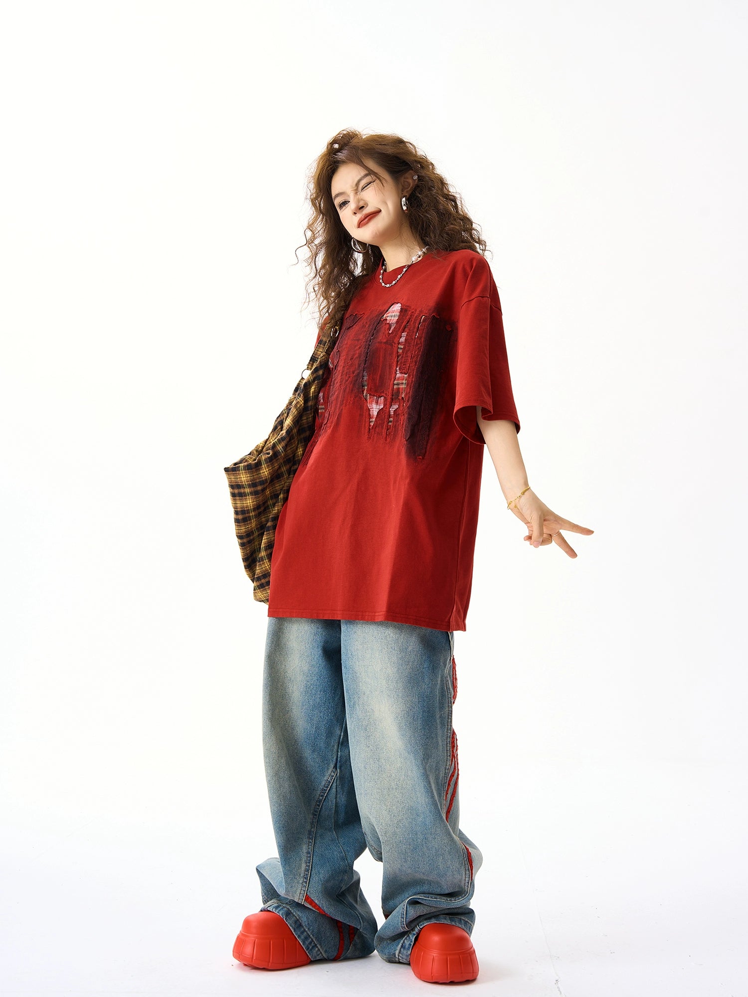 Gestreiftes Patchwork T-Shirt mit kurzen Ärmeln im Used-Look 