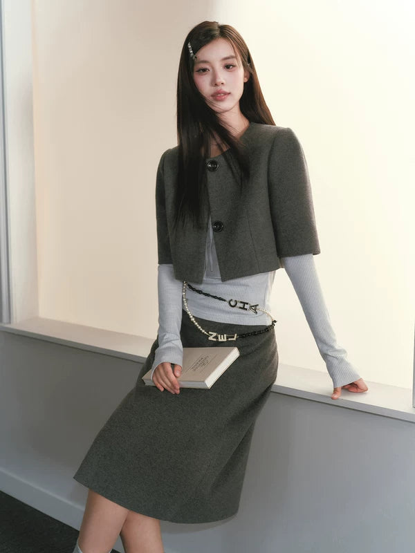 Conjunto de abrigo corto de lana y falda en línea A 