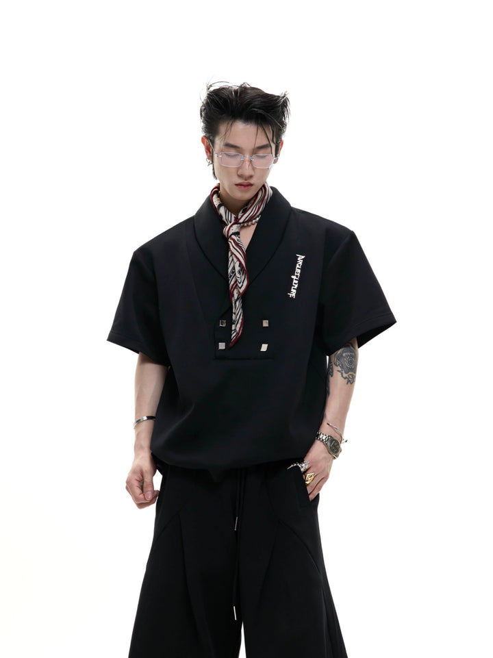 Conjunto de pantalones plisados de manga corta con escote en V 