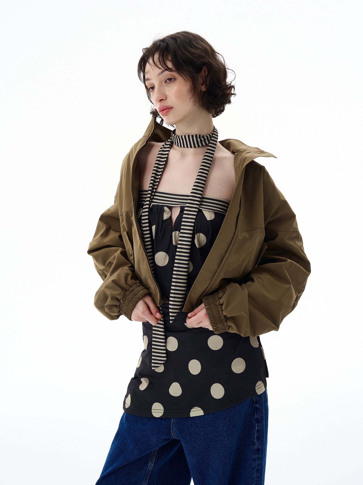 Kısa Retro Tarzı Rüzgarlık Ceket 