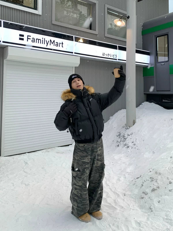 Veste matelassée à capuche streetwear avec fourrure amovible 