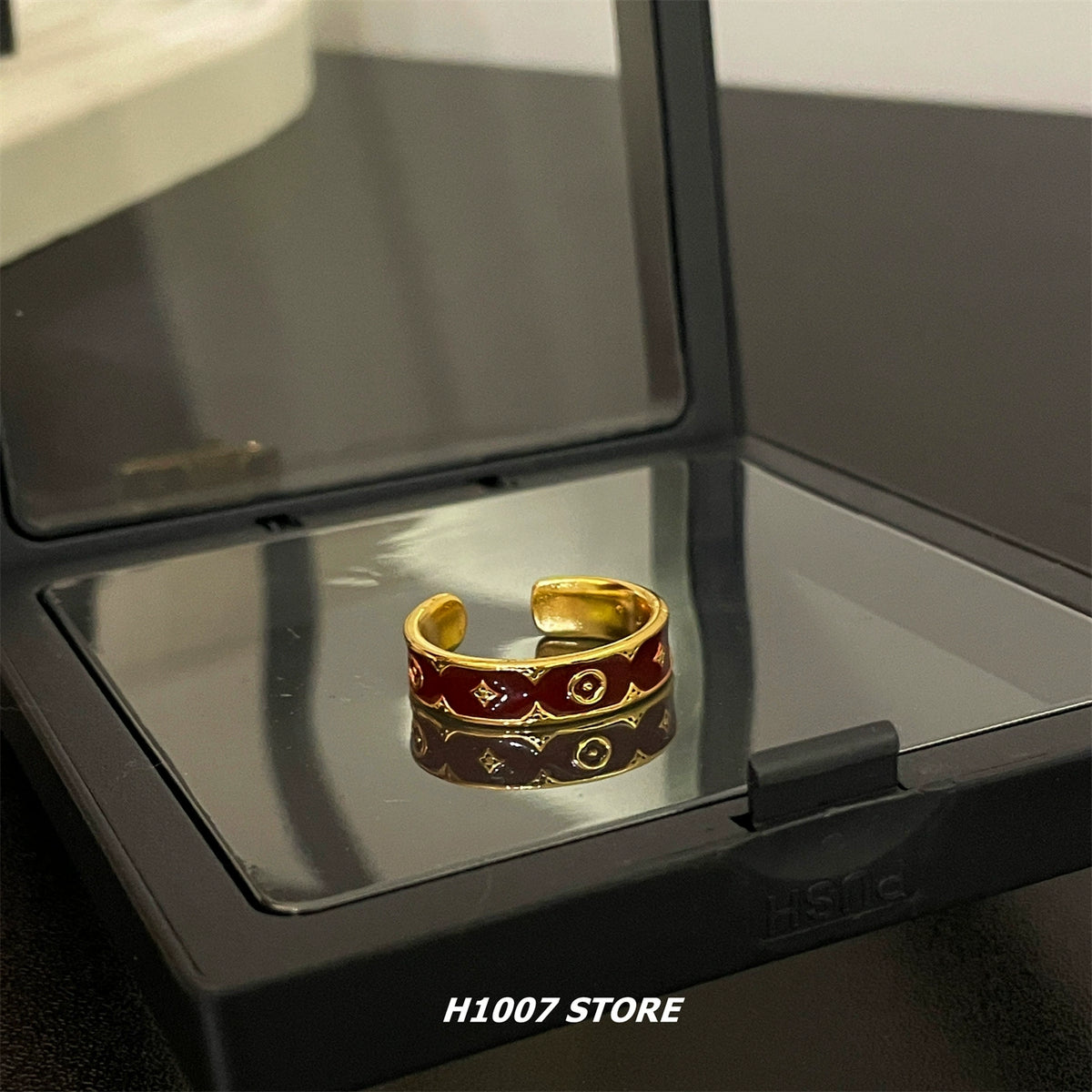 undefined,5906032792353